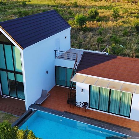 แอนเดส พูลวิลลา เขาใหญ่ Andes Pool Villa Khaoyai Wangkata Экстерьер фото